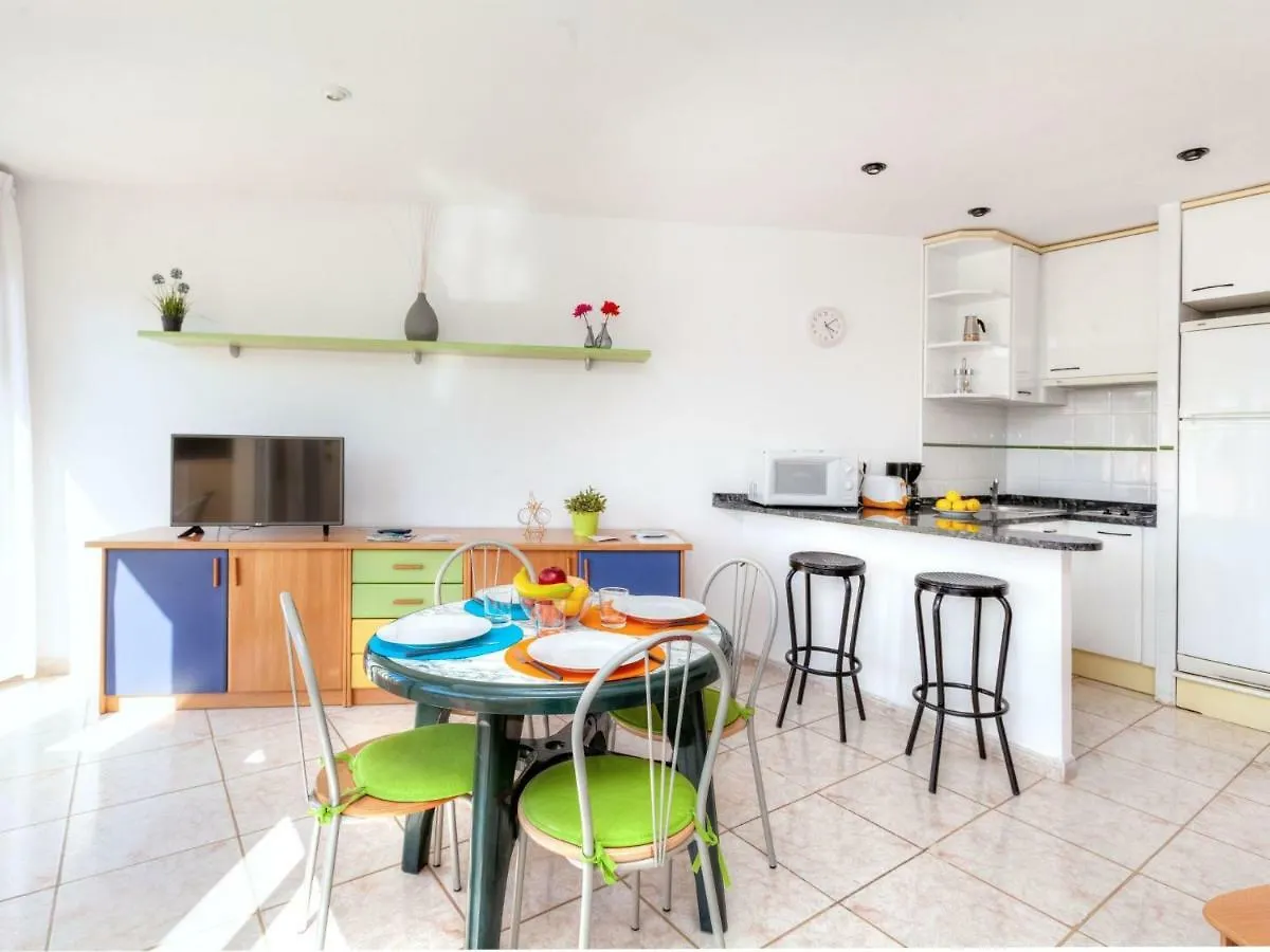Apartment Palmiers I-6 By Interhome Llanca